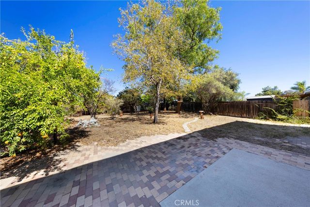 1117 Symeron Court, Perris, CA 92570