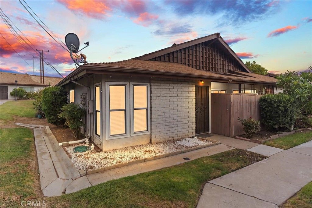 1800 E Heim, Orange, CA 92865