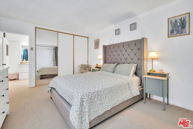 5651 Sumner Way 102, Culver City, CA 90230