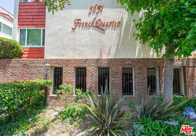 5651 Sumner Way 102, Culver City, CA 90230