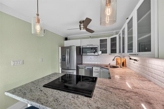 2900 NE 30th Street 9a, Fort Lauderdale, FL 33306