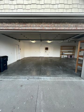 5303 CHAMOIS DR, Columbia, MO 65203