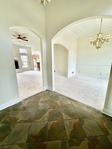 5303 CHAMOIS DR, Columbia, MO 65203