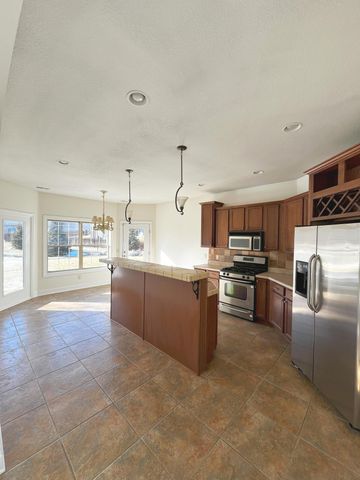 5303 CHAMOIS DR, Columbia, MO 65203