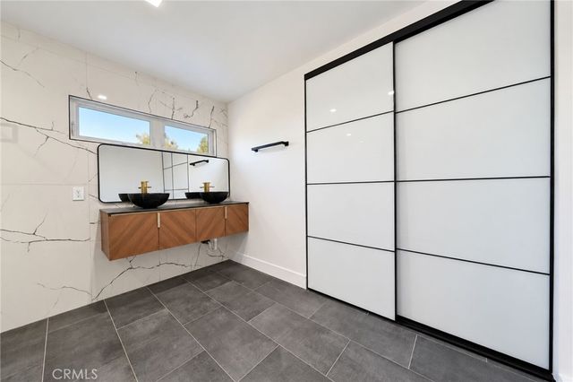 2485 Kellogg Park, Pomona, CA 91768