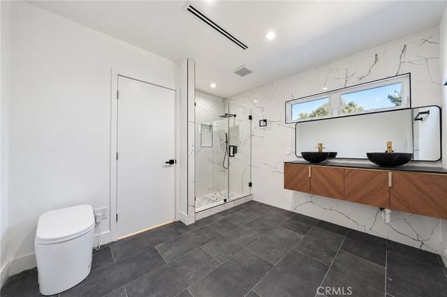 2485 Kellogg Park, Pomona, CA 91768