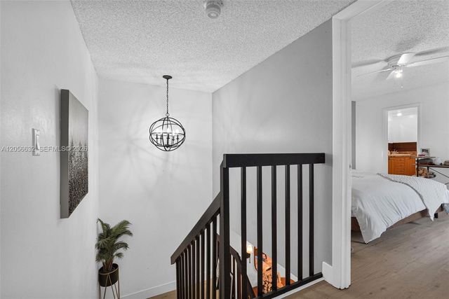 2603 Lakeview Court, Cooper City, FL 33026