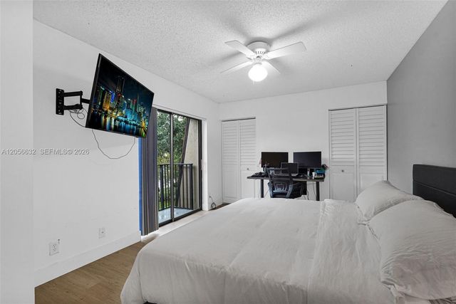2603 Lakeview Court, Cooper City, FL 33026