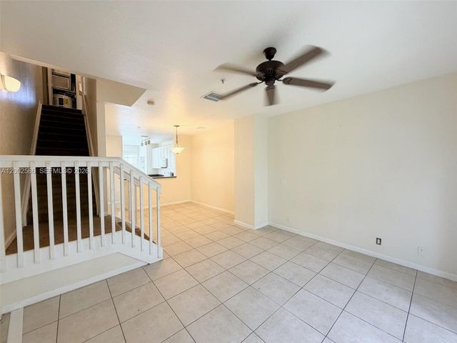 1751 NE 6th St 1207, Boynton Beach, FL 33435