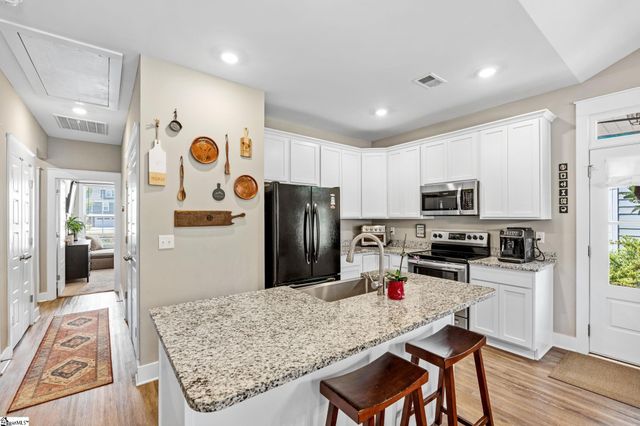3419 Old Buncombe Road, Greenville, SC 29617