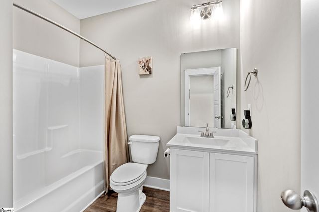 3419 Old Buncombe Road, Greenville, SC 29617