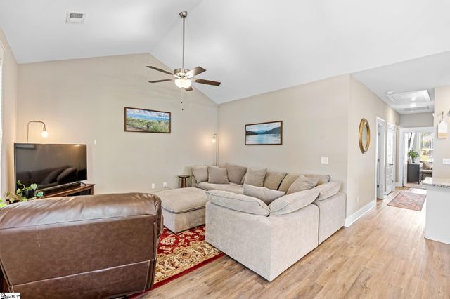 3419 Old Buncombe Road, Greenville, SC 29617