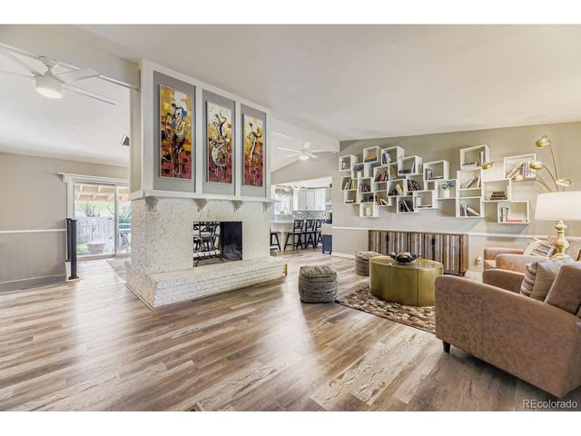 6910 W Floyd Ave, Lakewood, CO 80227