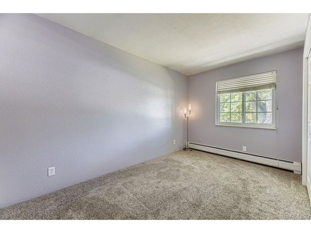 6910 W Floyd Ave, Lakewood, CO 80227