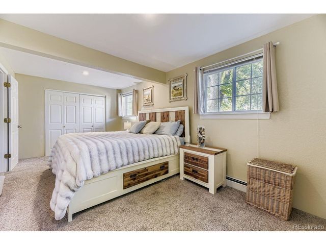 6910 W Floyd Ave, Lakewood, CO 80227