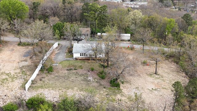 4613 E Reed Rd, North Little Rock, AR 72118