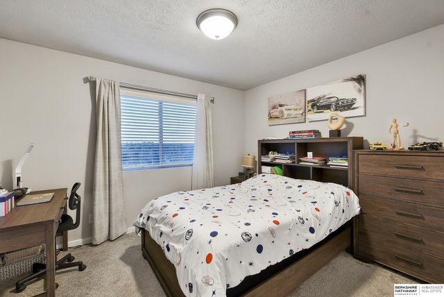 8022 N 84th Street, Omaha, NE 68122