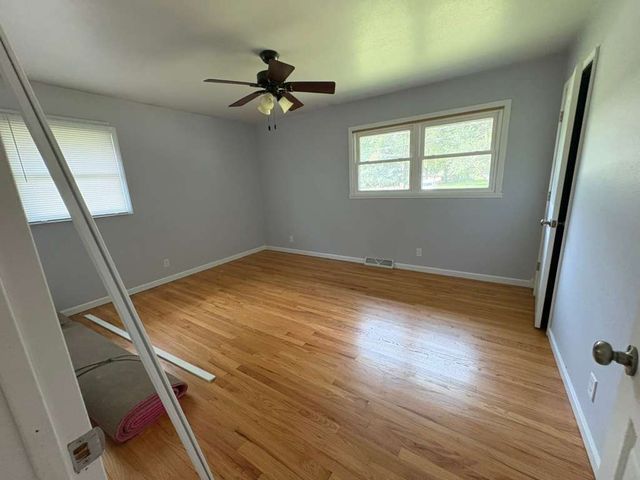 11807 Ventura Boulevard, Machesney Park, IL 61115