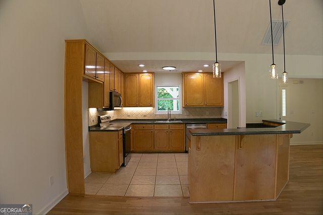 414 Buchanan Road, Griffin, GA 30224