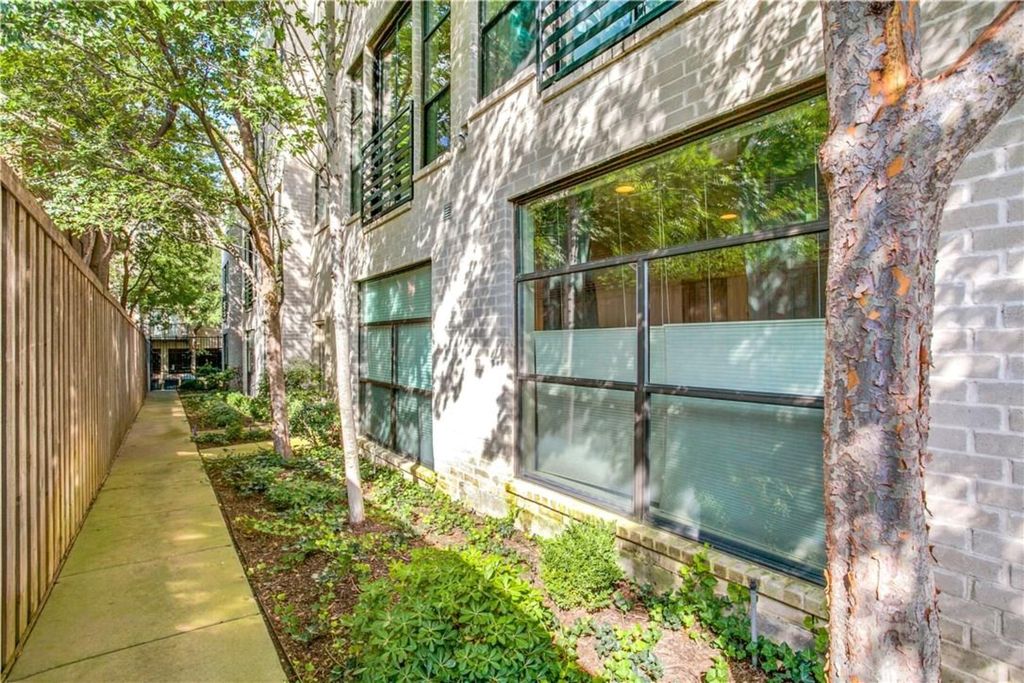 4618 Cedar Springs Road A, Dallas, TX 75219