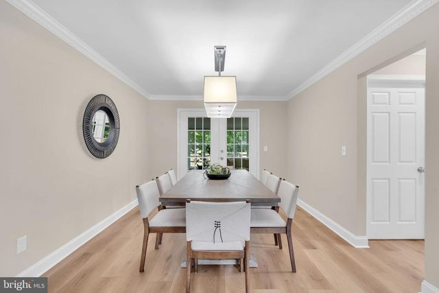 11 BRUIN DR, Hamilton, NJ 08619