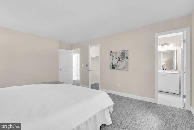 11 BRUIN DR, Hamilton, NJ 08619