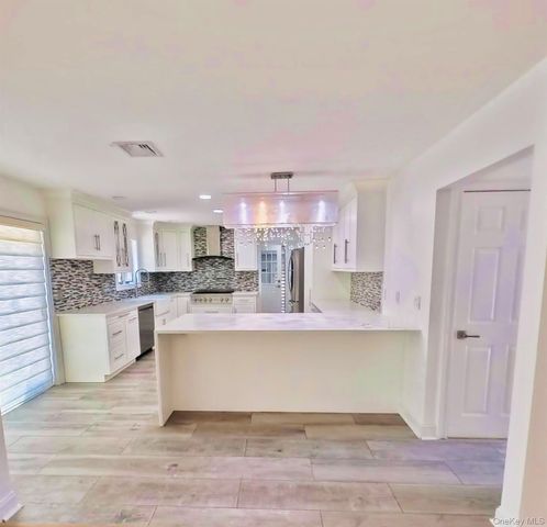 44 Warner Road, Huntington, NY 11743