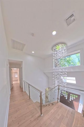44 Warner Road, Huntington, NY 11743