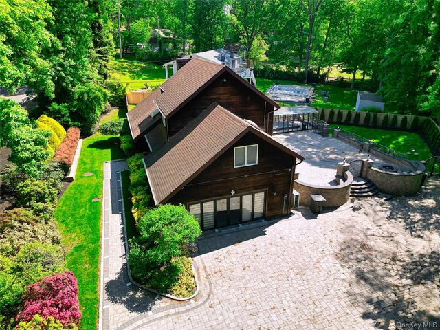 44 Warner Road, Huntington, NY 11743