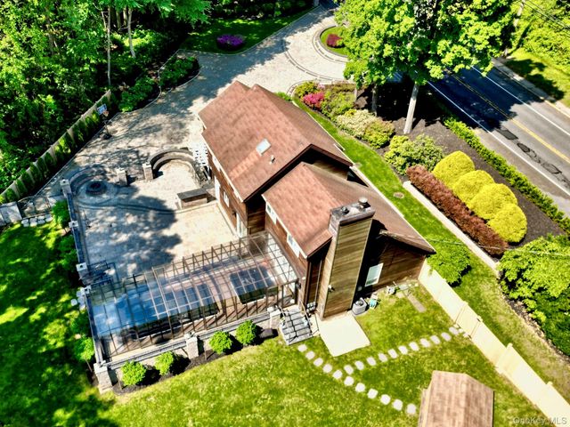 44 Warner Road, Huntington, NY 11743