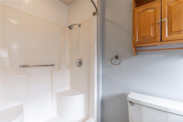 1808 Cimarron Trail, Choctaw, OK 73020