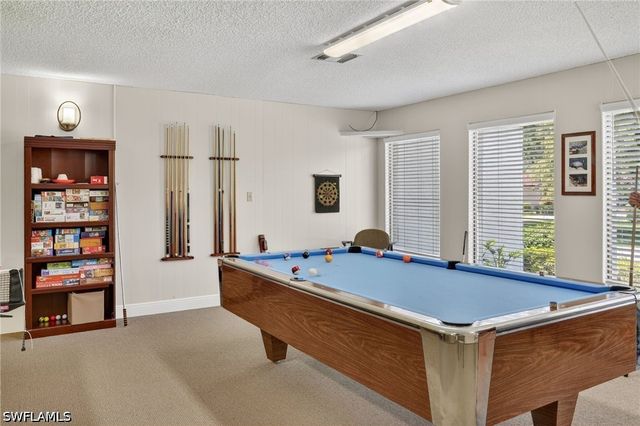 1084 Forest Lakes DR 7205, Naples, FL 34105