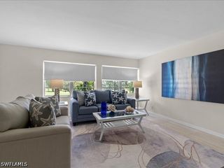 1084 Forest Lakes DR 7205, Naples, FL 34105