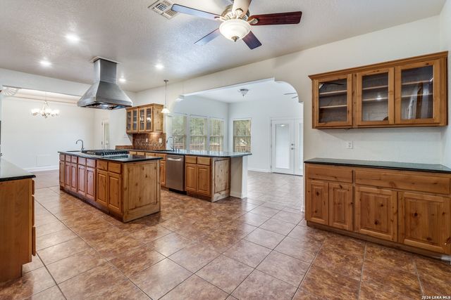 210 Yucca Cnyn, Spring Branch, TX 78070