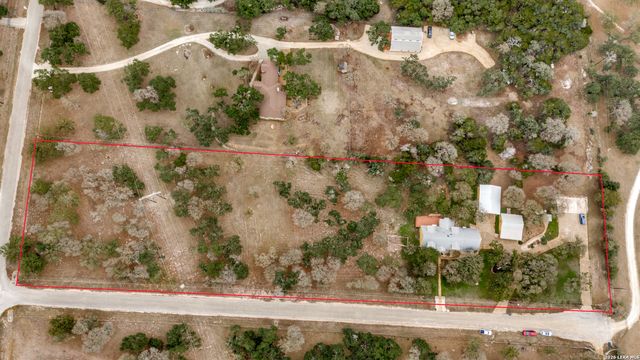 210 Yucca Cnyn, Spring Branch, TX 78070