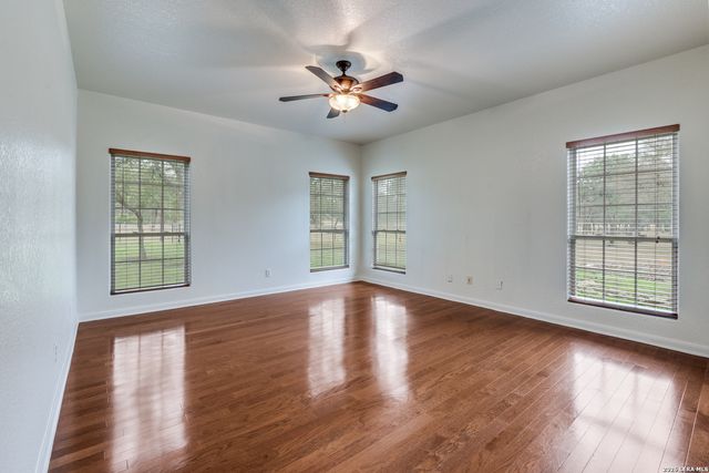 210 Yucca Cnyn, Spring Branch, TX 78070