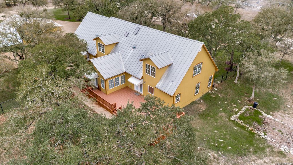 210 Yucca Cnyn, Spring Branch, TX 78070