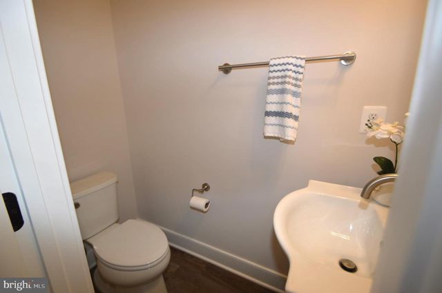 22790 TAWNY PINE SQ, Ashburn, VA 20148