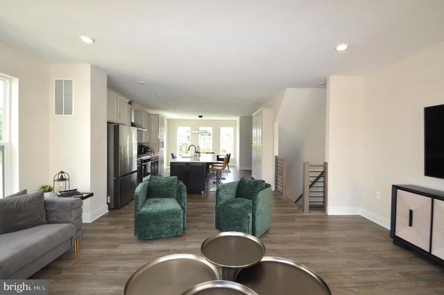 22790 TAWNY PINE SQ, Ashburn, VA 20148