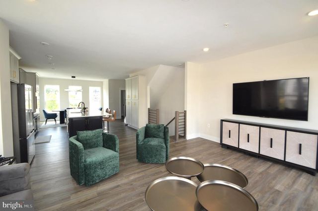 22790 TAWNY PINE SQ, Ashburn, VA 20148