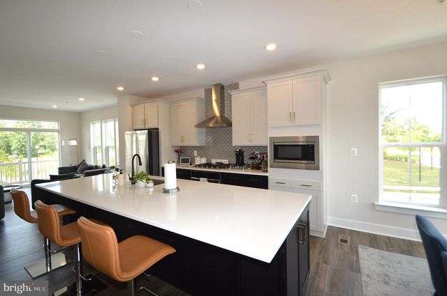 22790 TAWNY PINE SQ, Ashburn, VA 20148