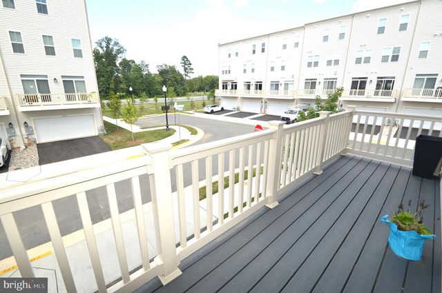 22790 TAWNY PINE SQ, Ashburn, VA 20148