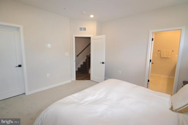 22790 TAWNY PINE SQ, Ashburn, VA 20148