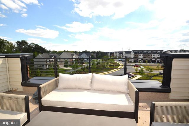 22790 TAWNY PINE SQ, Ashburn, VA 20148