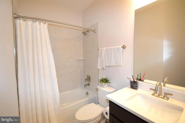 22790 TAWNY PINE SQ, Ashburn, VA 20148