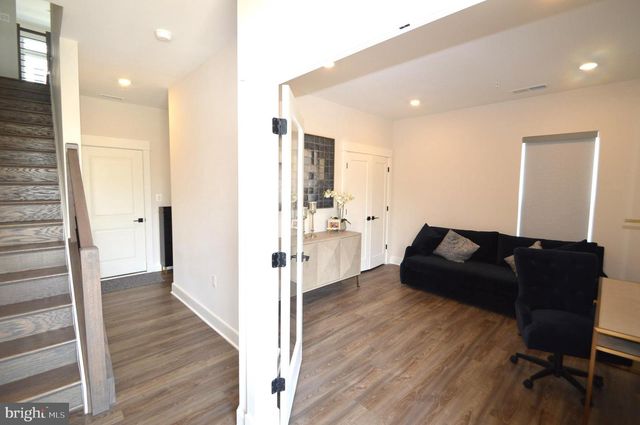 22790 TAWNY PINE SQ, Ashburn, VA 20148