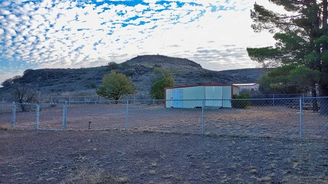 101 Hereford Dr, Fort Davis, TX 79734