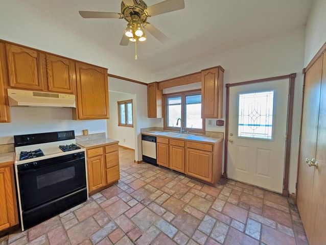 101 Hereford Dr, Fort Davis, TX 79734