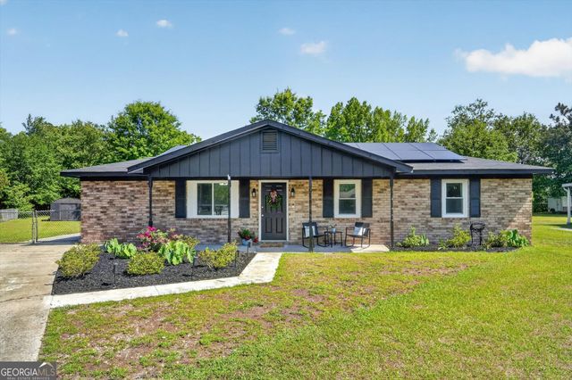 244 Deerwood Drive, Hinesville, GA 31313
