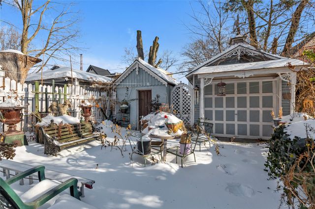 71-45 70th Street, Glendale, NY 11385